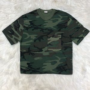 Urban Outfitters Vintage Camo Crop T-shirt